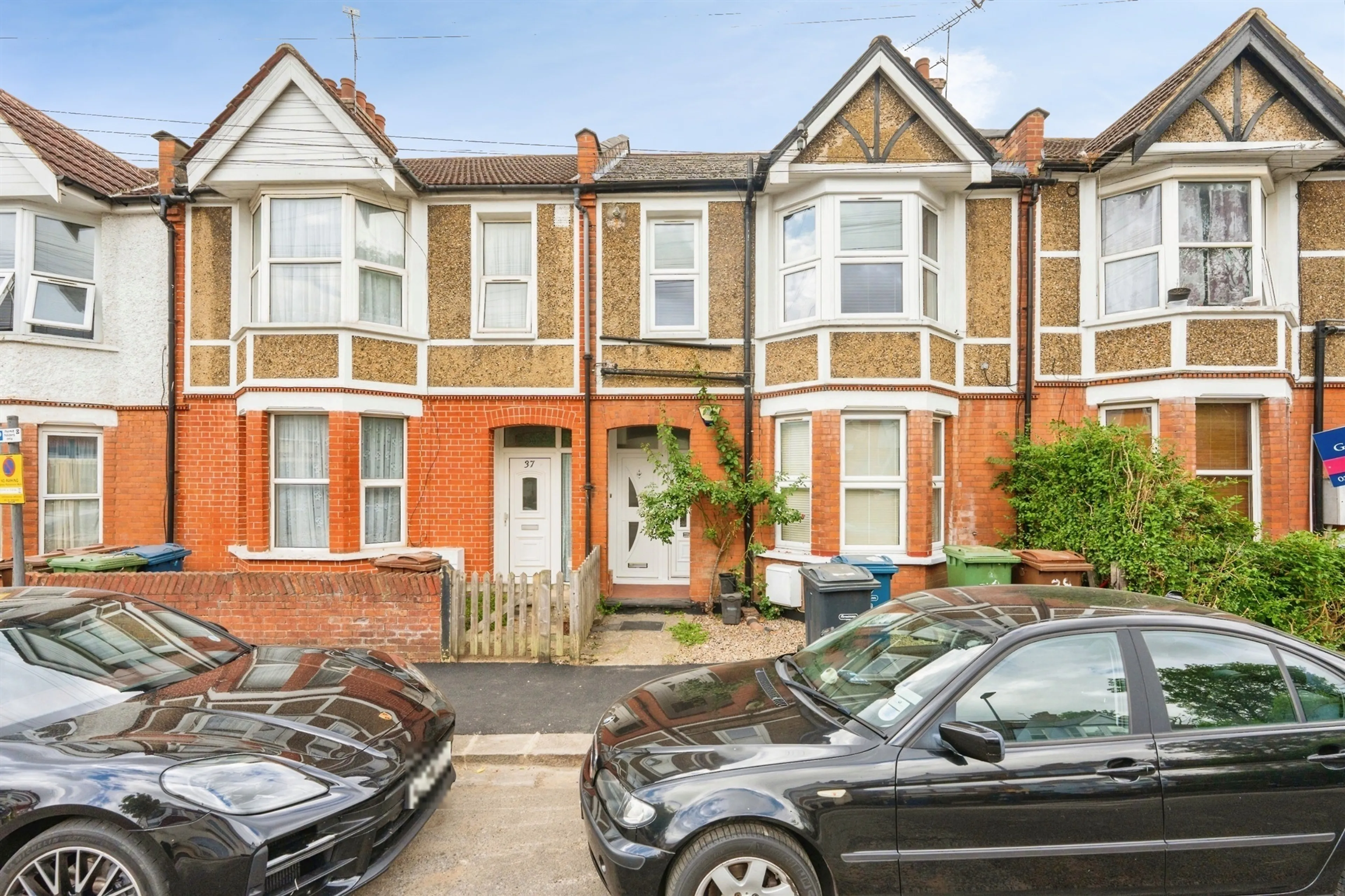 Property photo 0