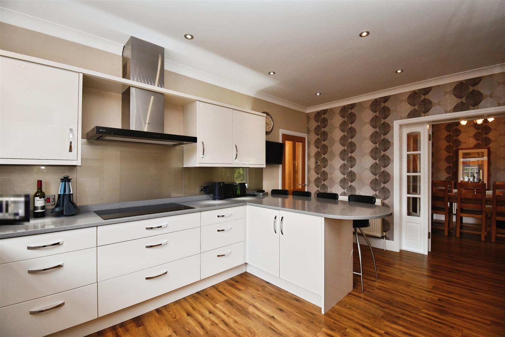Beverley Road, Anlaby, Hull Image 12