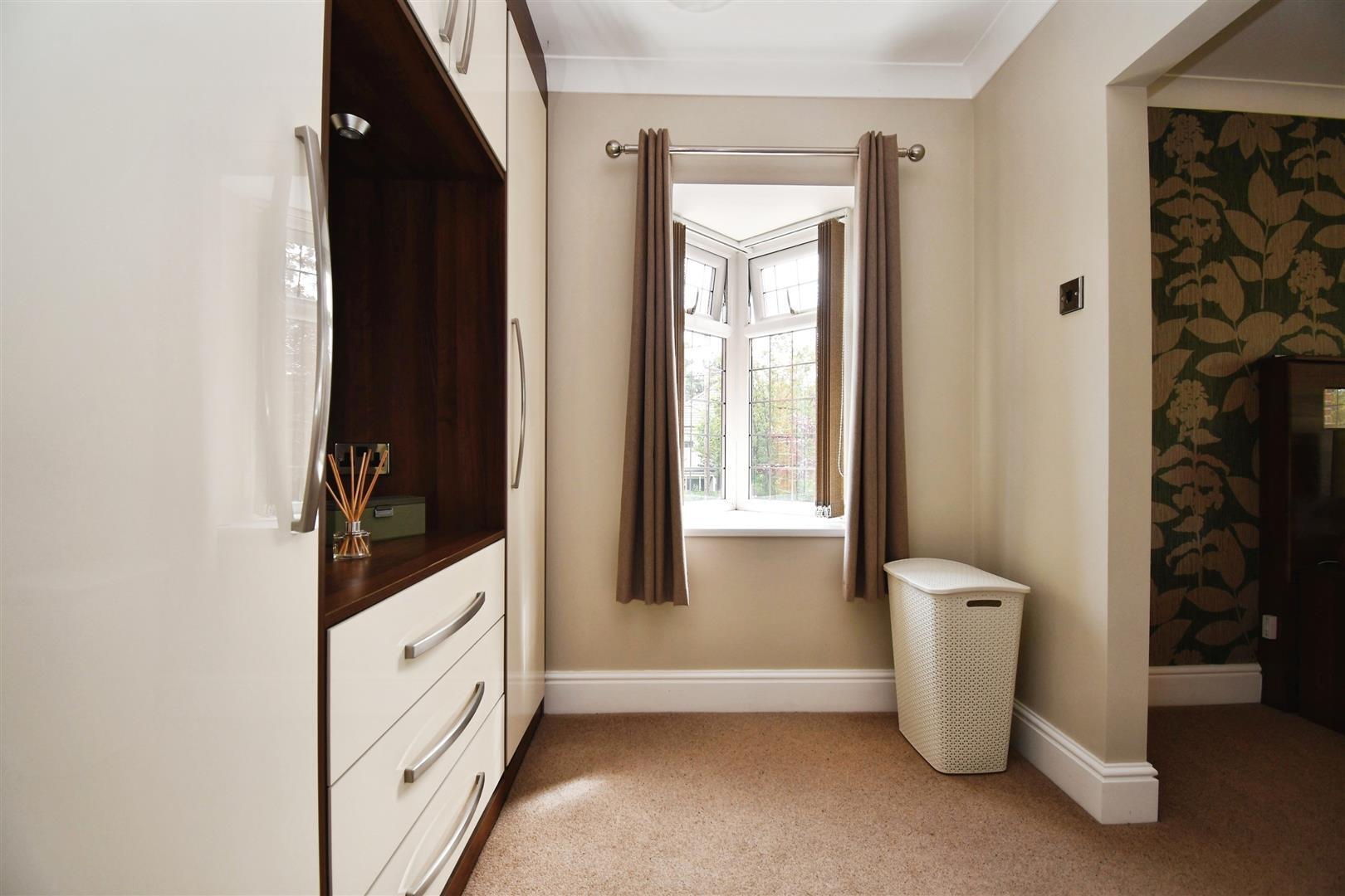 Beverley Road, Anlaby, Hull Image 15