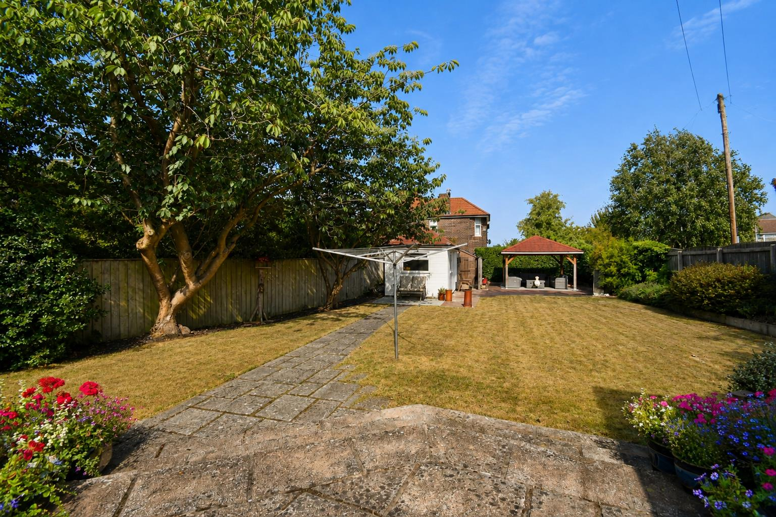 Beverley Road, Anlaby, Hull Image 22