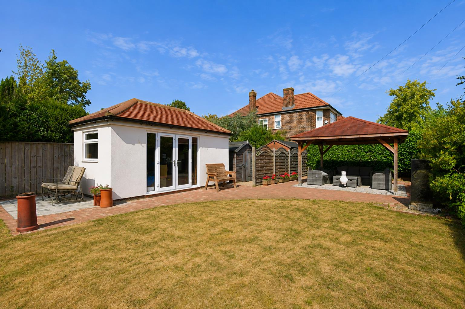 Beverley Road, Anlaby, Hull Image 24