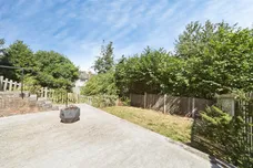 Parkstone Drive, Bradford