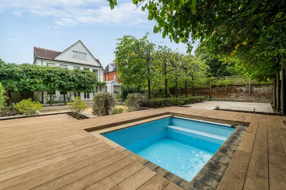 Woodborough Road, London, SW15 photo 2