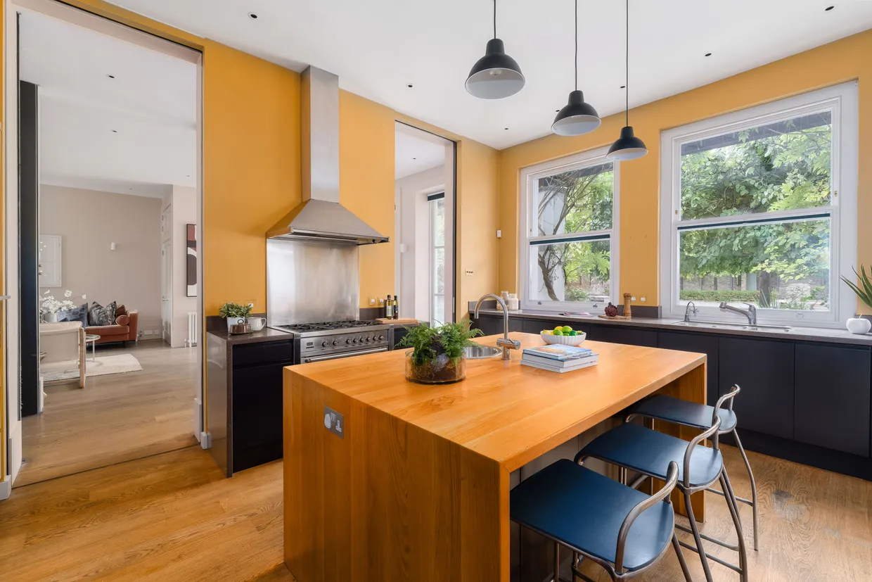 Woodborough Road, London, SW15 photo 12