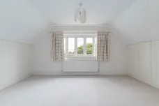 Woodborough Road, London, SW15 photo 32