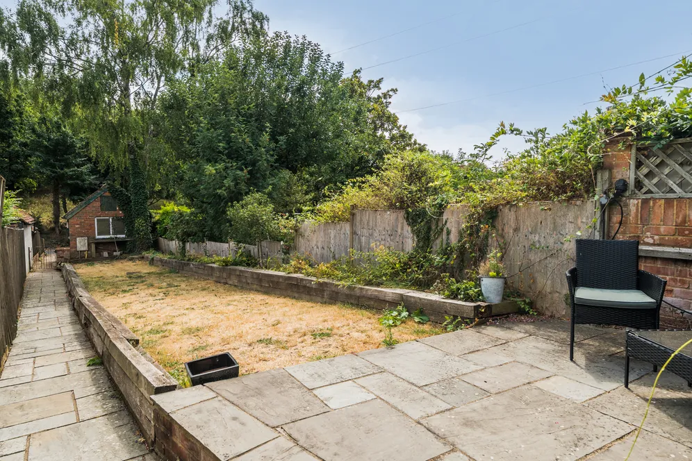 Kings Lane, Cookham Dean, Maidenhead, SL6 photo 2