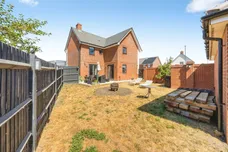 Armstrongs Fields, Broughton, Aylesbury