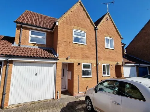 Darent Place, DIDCOTphoto