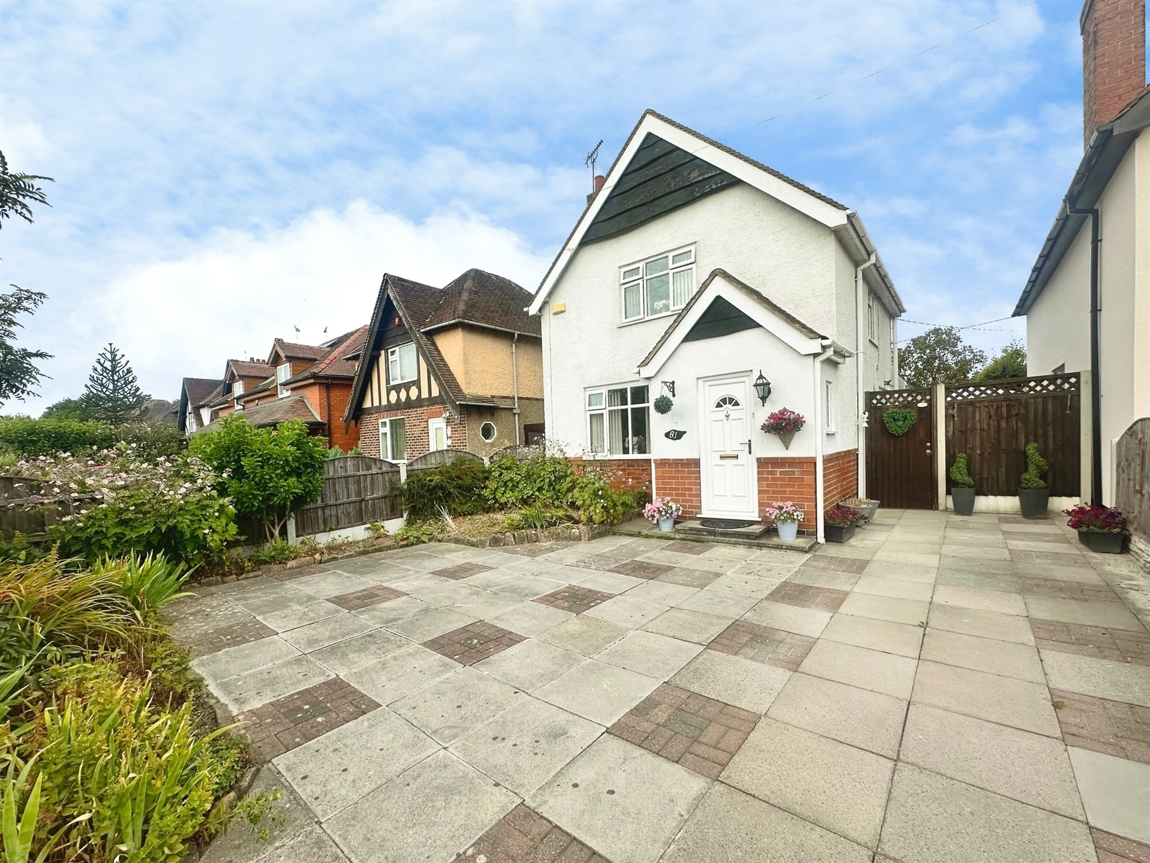 Property photo 0