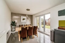 Newton Avenue, Aylesbury