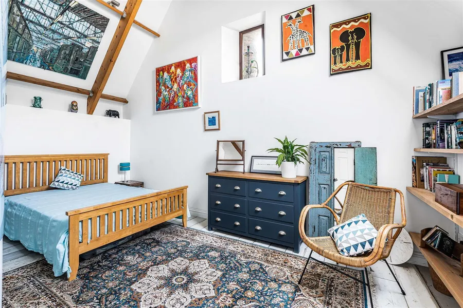 Property Image 6