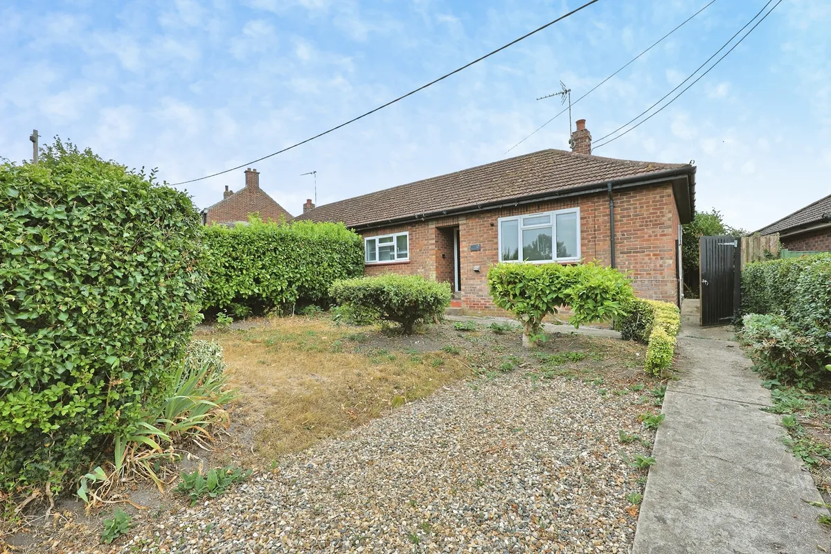 St. Michaels Crescent, Great Cressingham, THETFORD