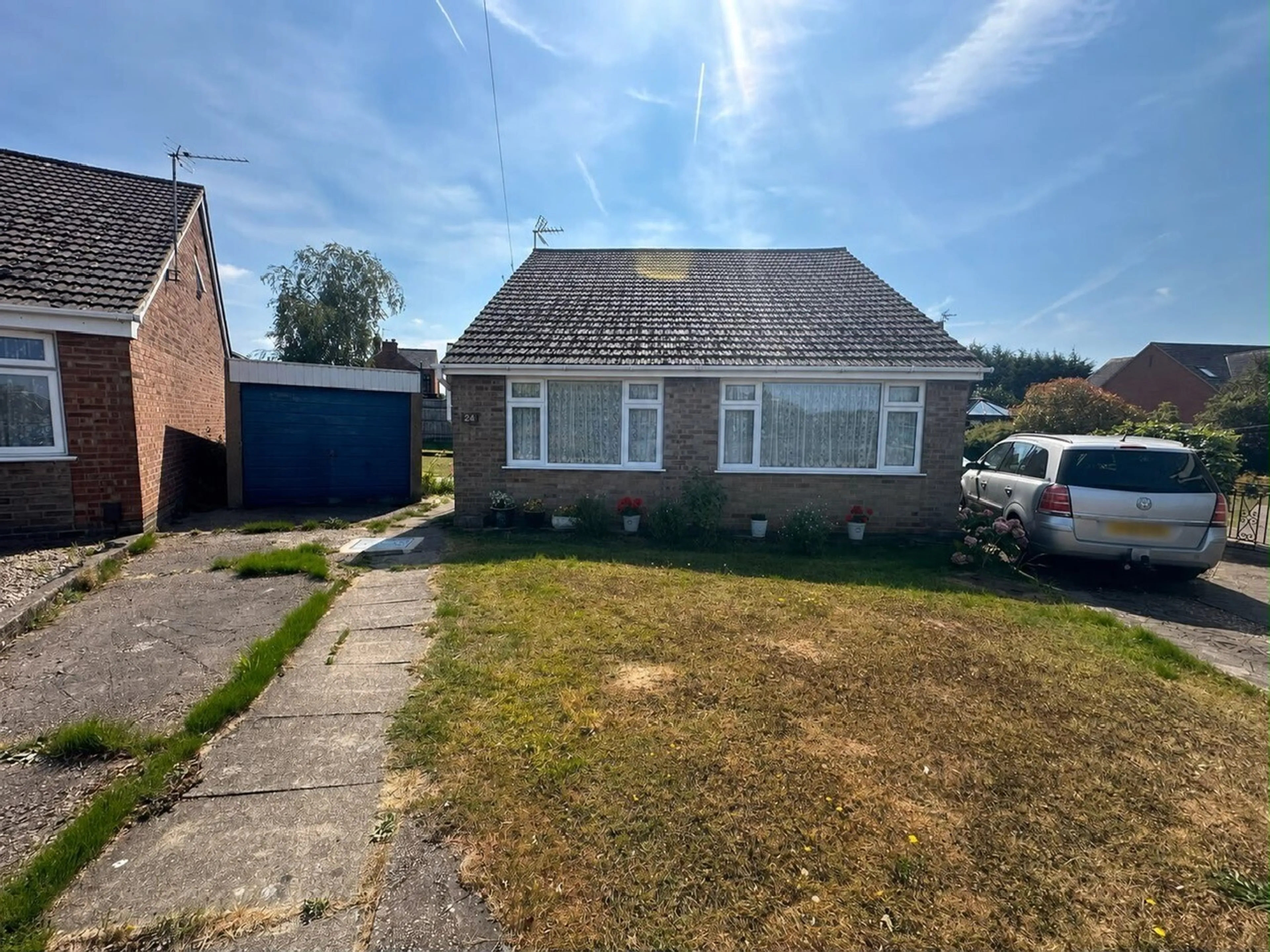 Property photo 0