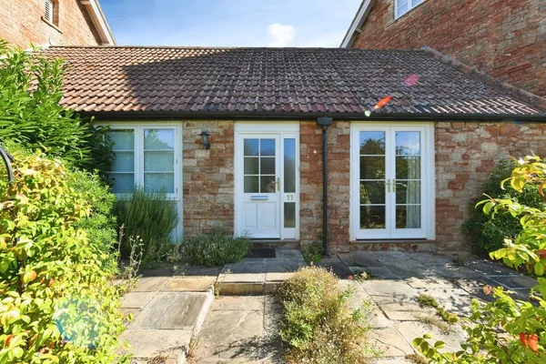 North Lodge Court, South Horrington V...