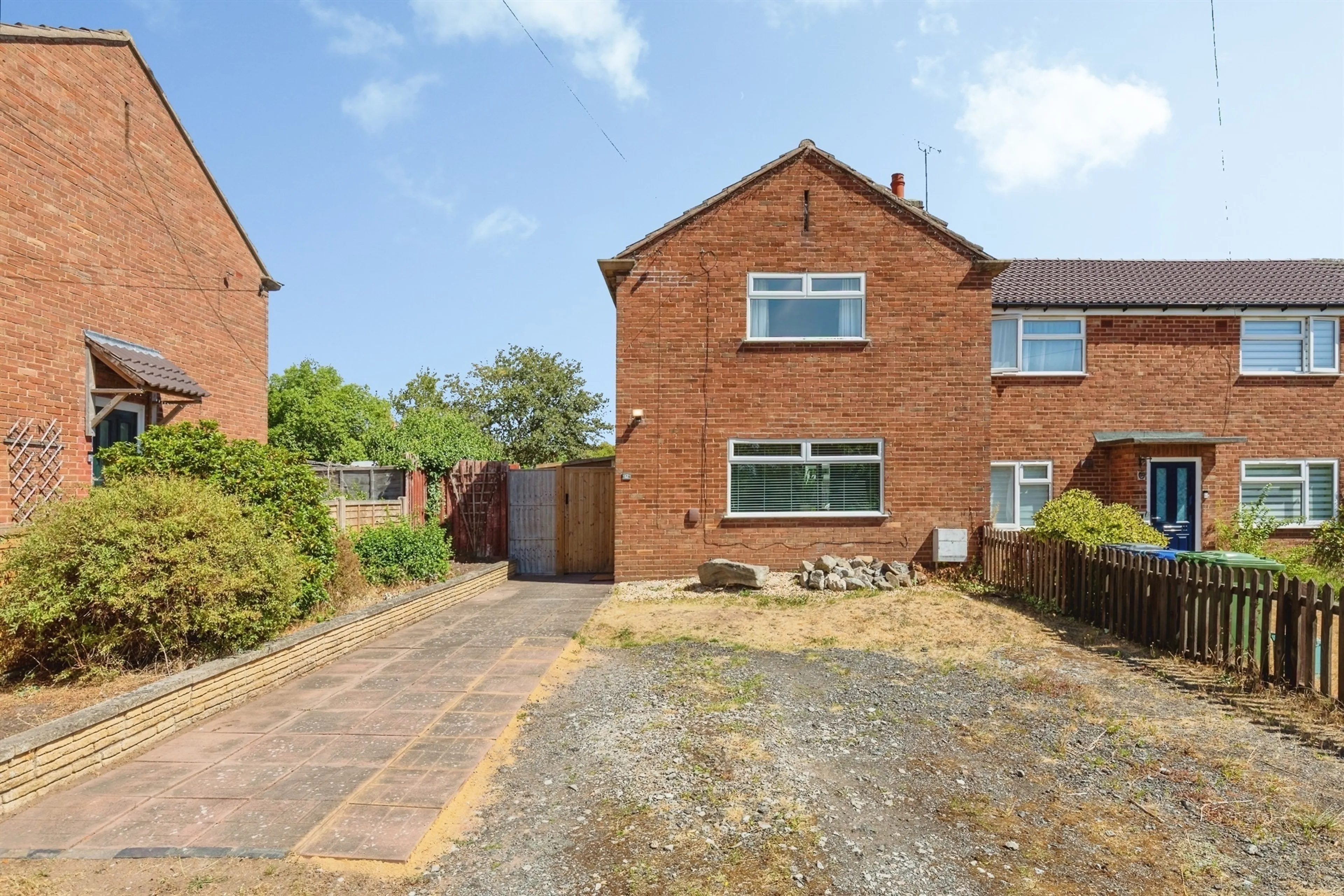 Property photo 0