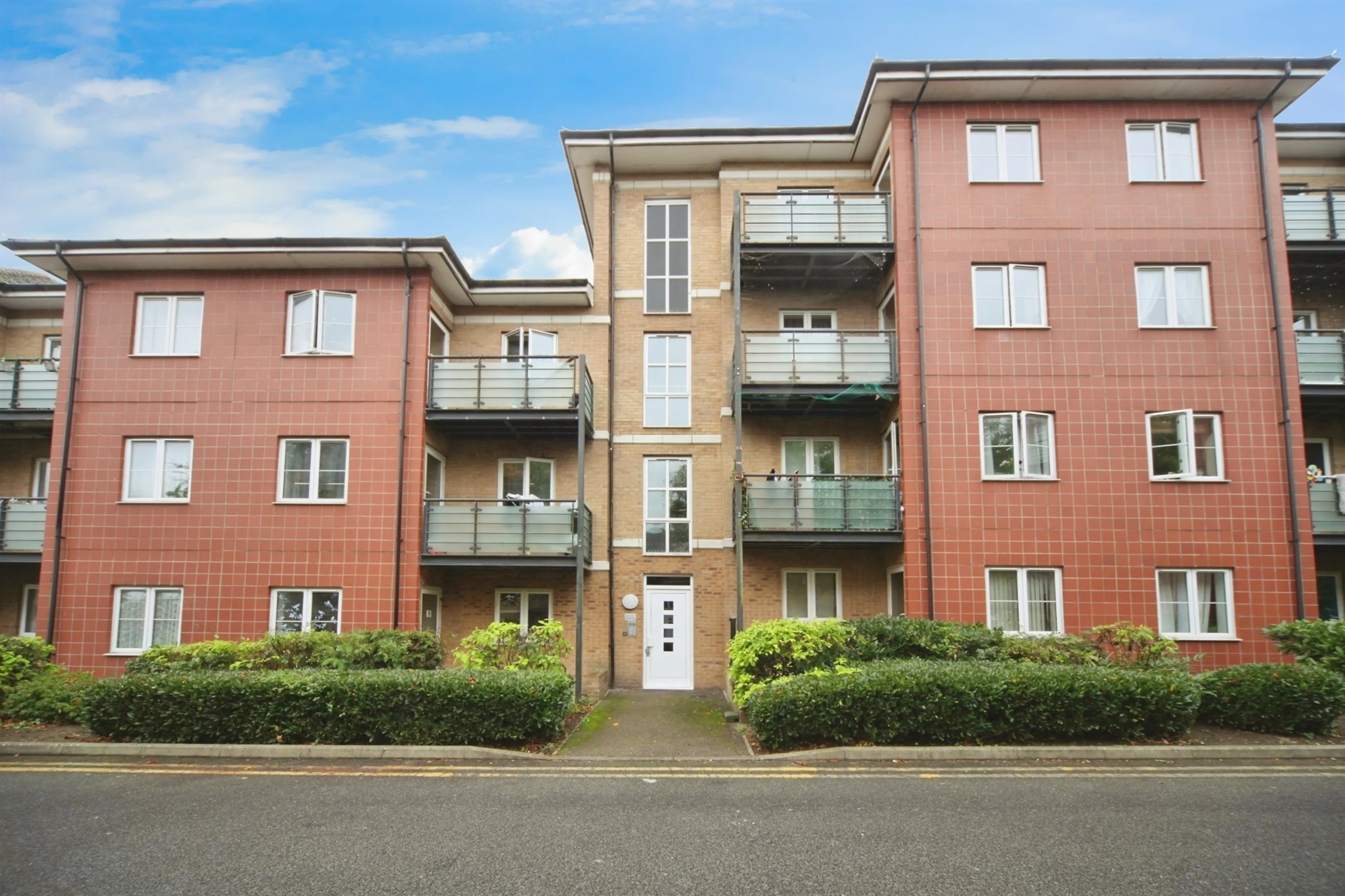 Property photo 0