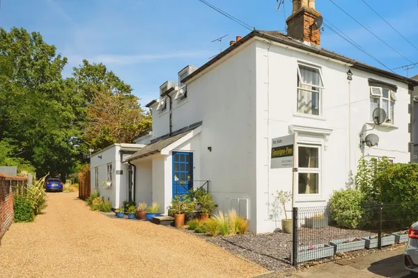 St. Johns Road, Leatherhead, Surrey, ...