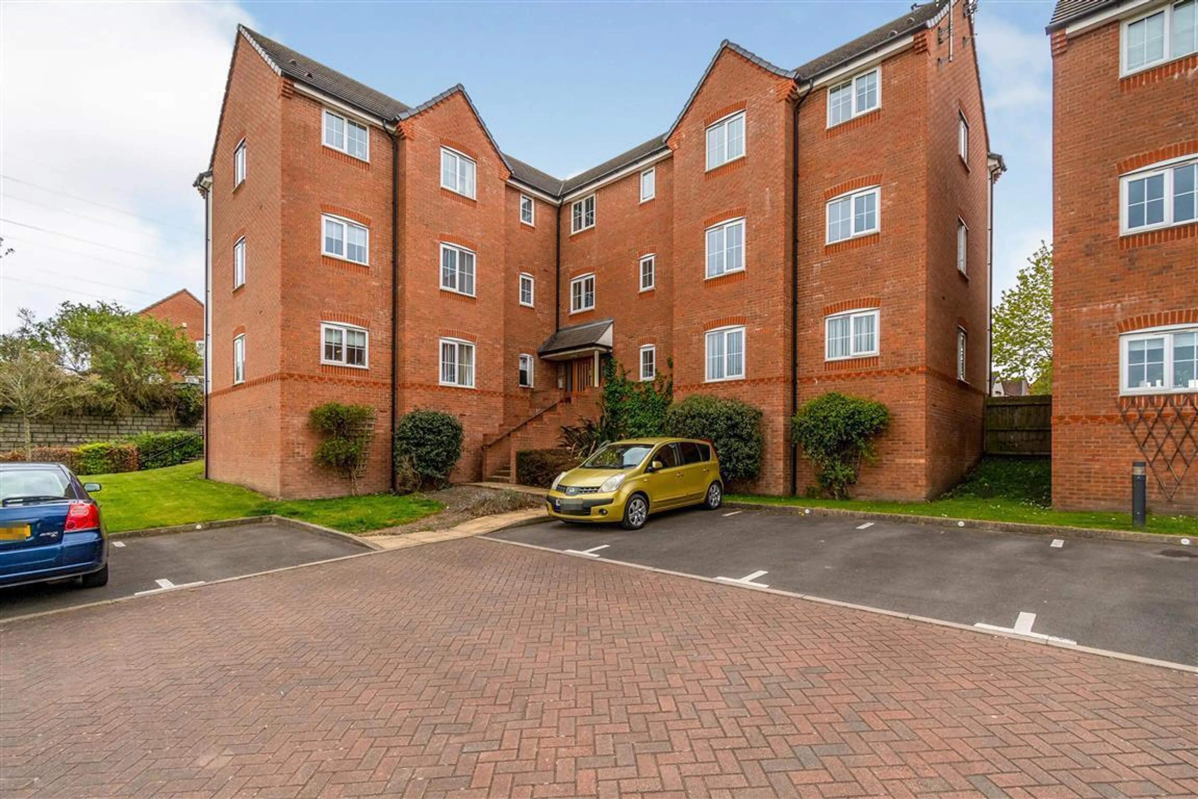 Property photo 0