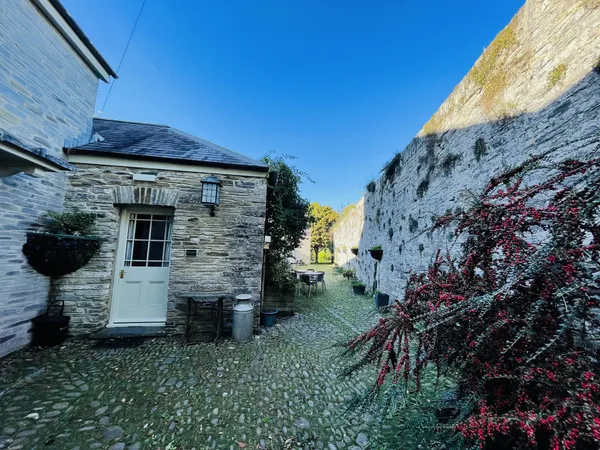Llangoedmor, Cardigan