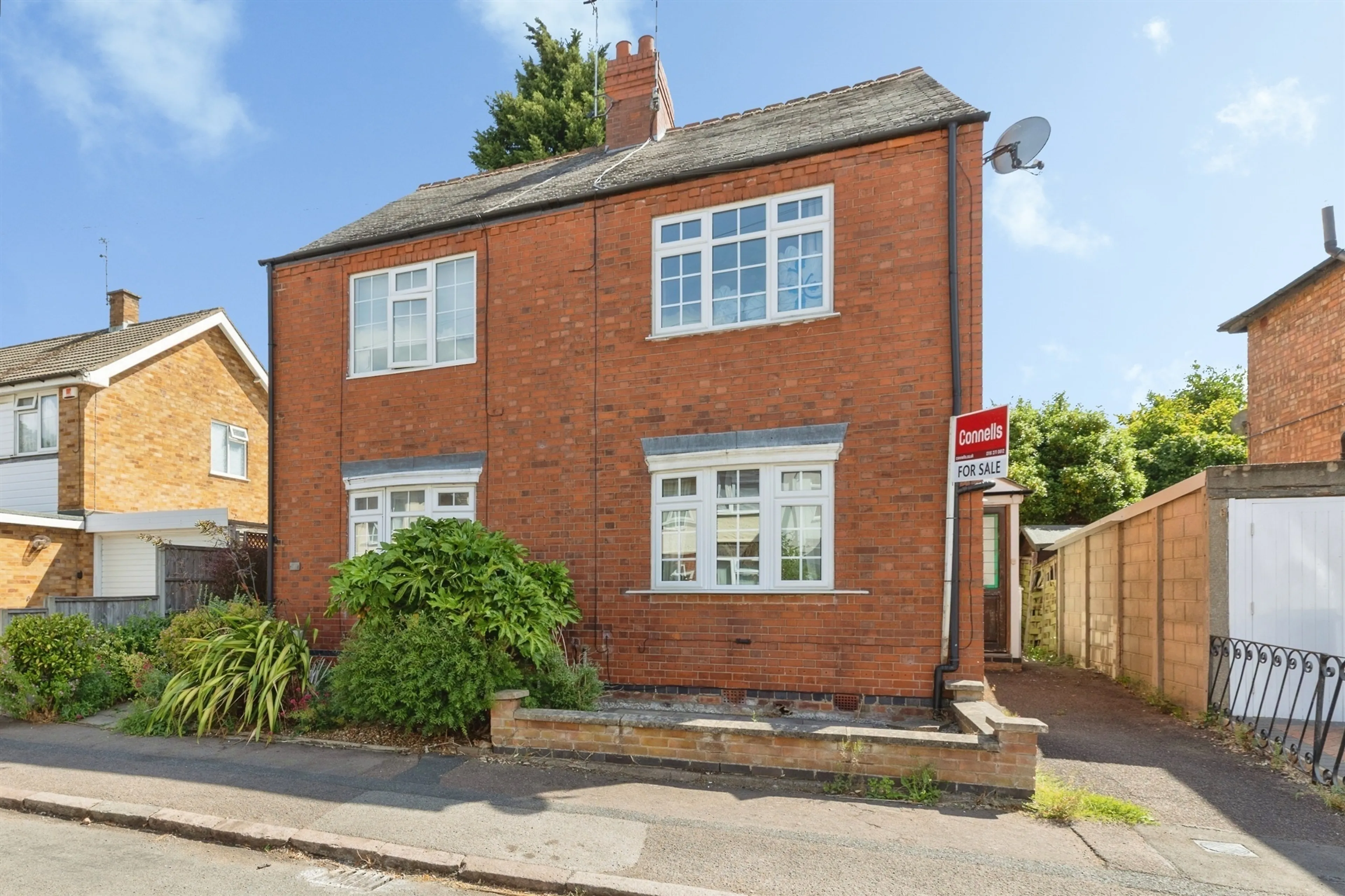 Property photo 0