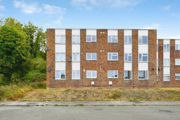 Holywell Avenue, Folkestone, Kent, CT19