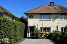 Mill Road, Woodford