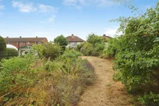 Mill Road, Woodford