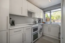 Strawberry Hill Close, Twickenham, TW1 photo 4