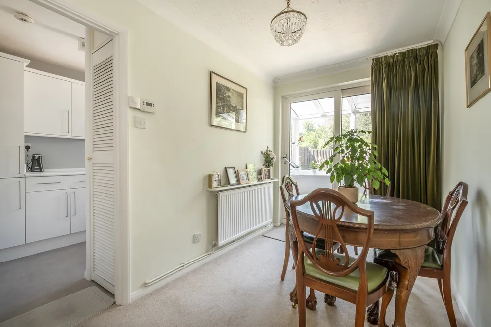 Strawberry Hill Close, Twickenham, TW1 photo 5