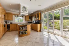 Brassey Hill, Oxted, RH8 photo 7