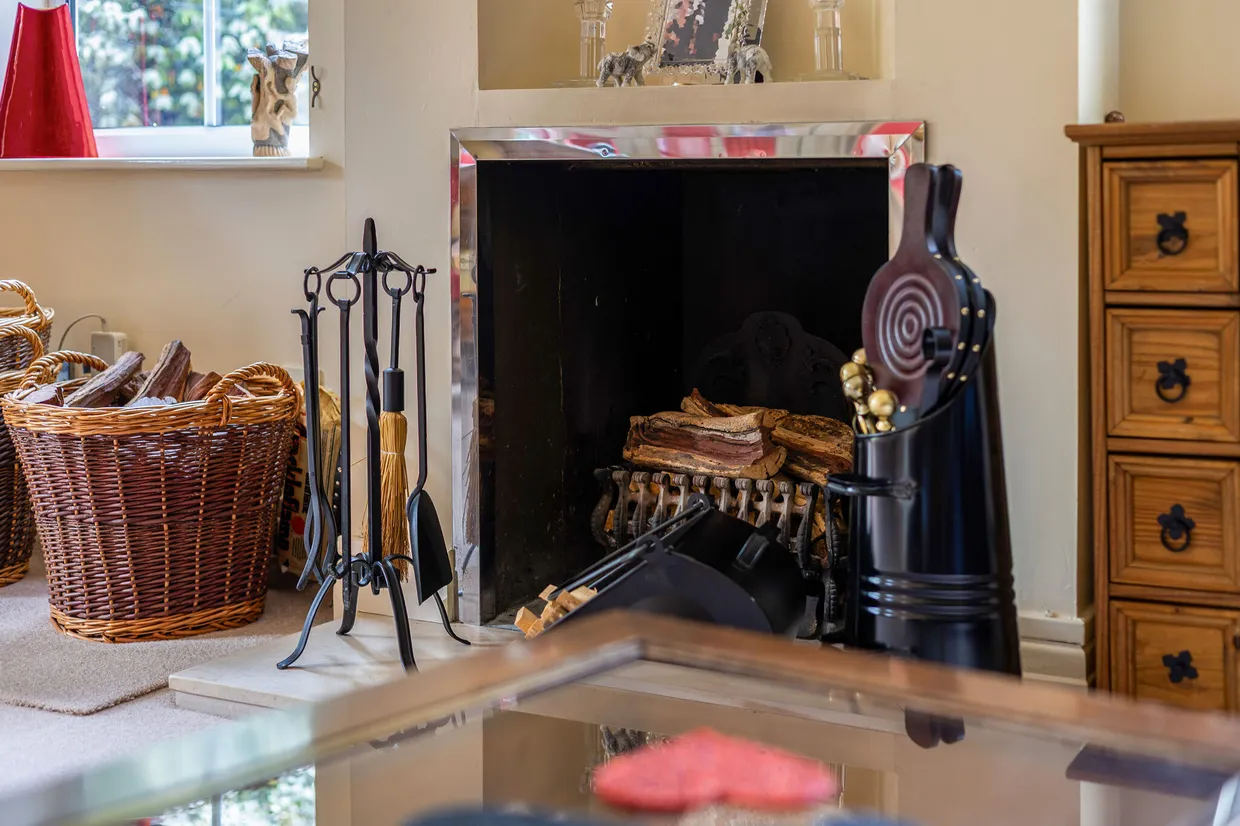 Brassey Hill, Oxted, RH8 photo 11