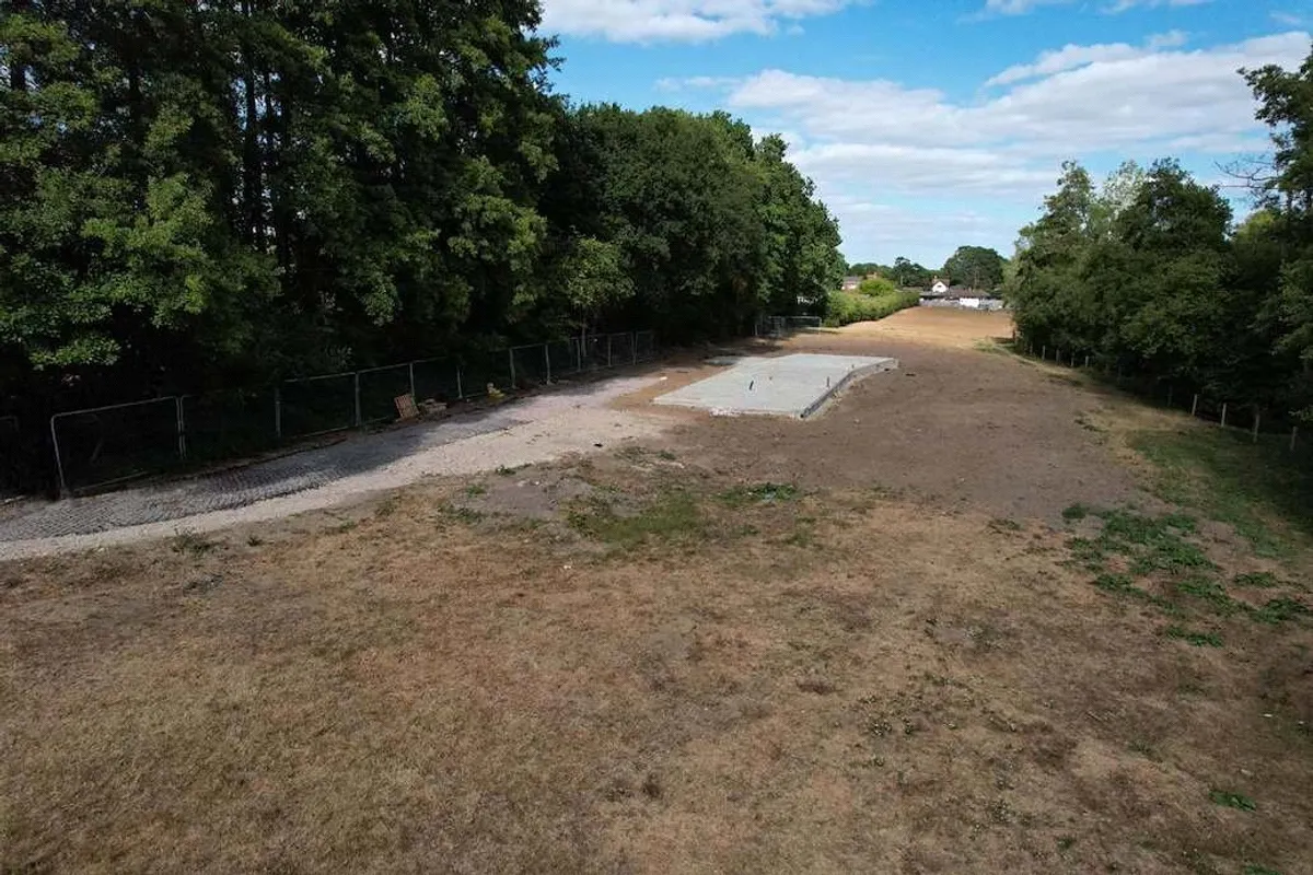 Building Plot, Little London, RG26