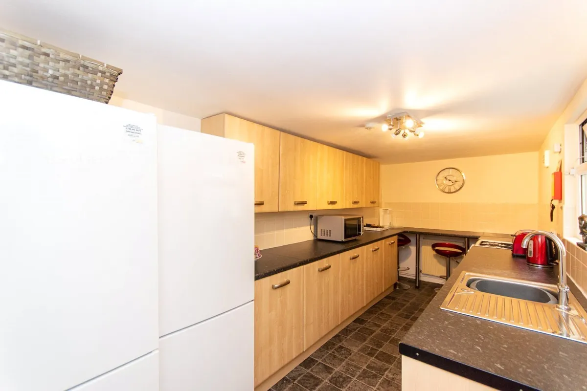 Caellepa, Bangor, Gwynedd, LL57