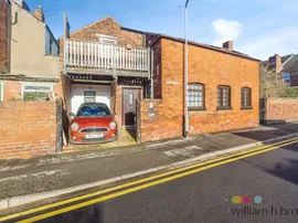 Winn Street, LINCOLN photo