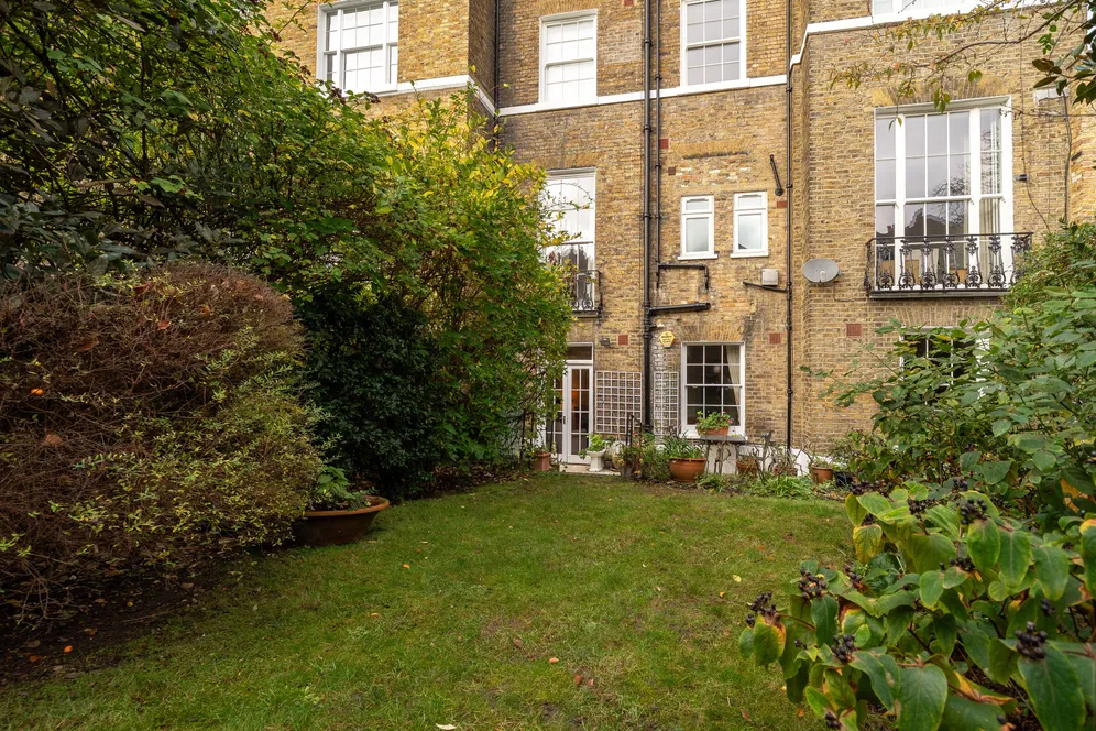 Marlborough Place, London, NW8 photo 31