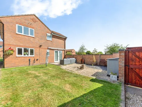 Longcliffe Road, GRANTHAMphoto