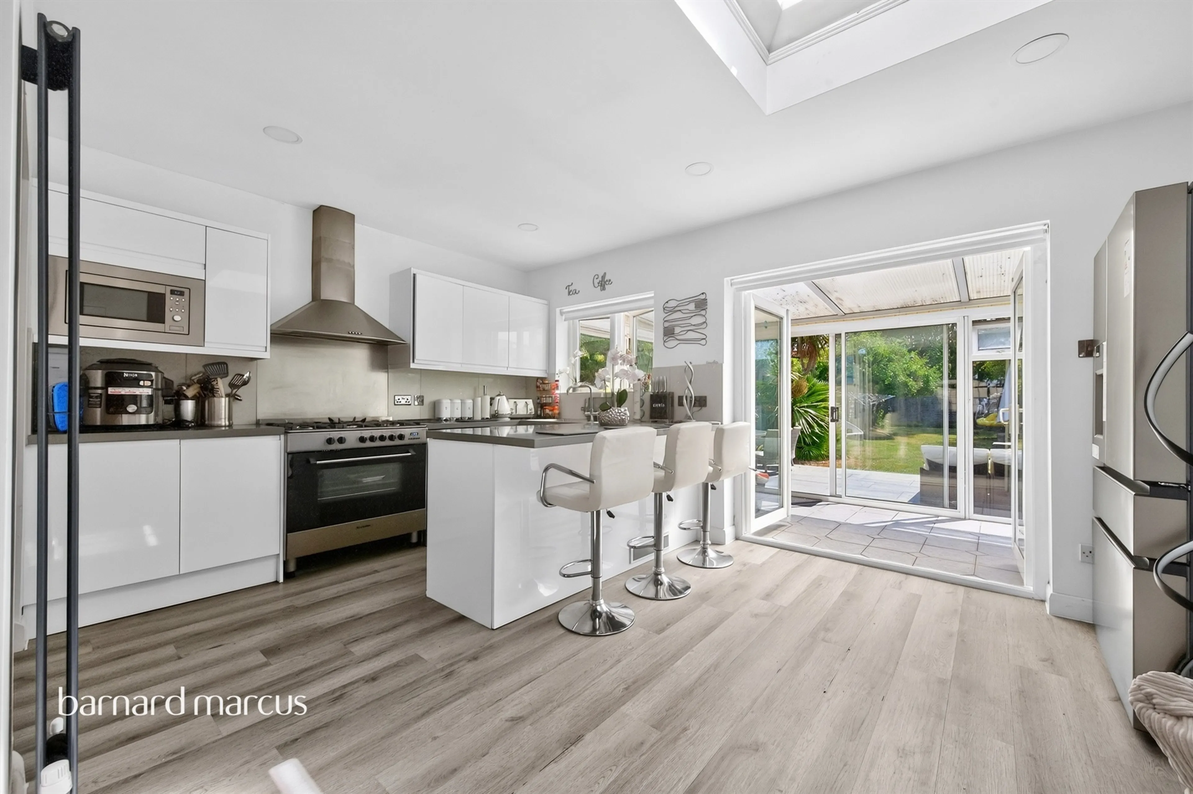 Property at Caldbeck Avenue, Worcester Park
