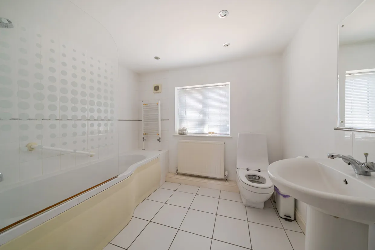 Dedworth Road, Windsor, SL4 photo 6