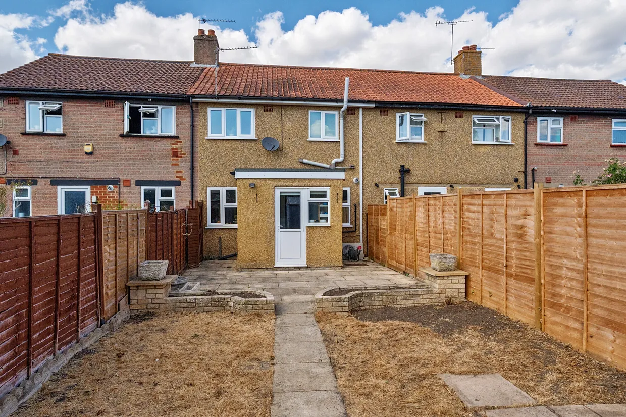 Dedworth Road, Windsor, SL4 photo 12