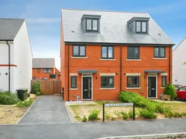 Blackthorn Road, WANTAGE photo