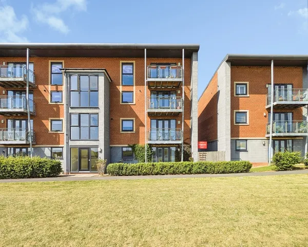 Elmwood Park Court, Newcastle upon Ty...
