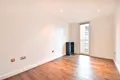 Western Gateway, Silvertown, London, E16 — photo 1