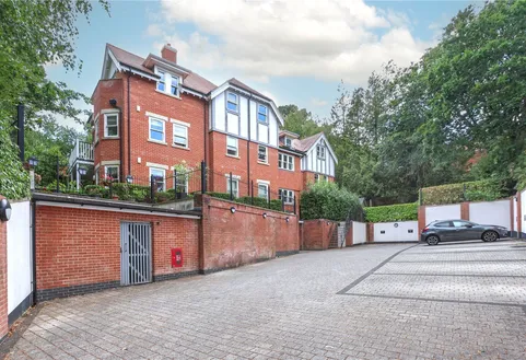Meyrick Park Crescent, Meyrick Park, Bournemouth, BH3