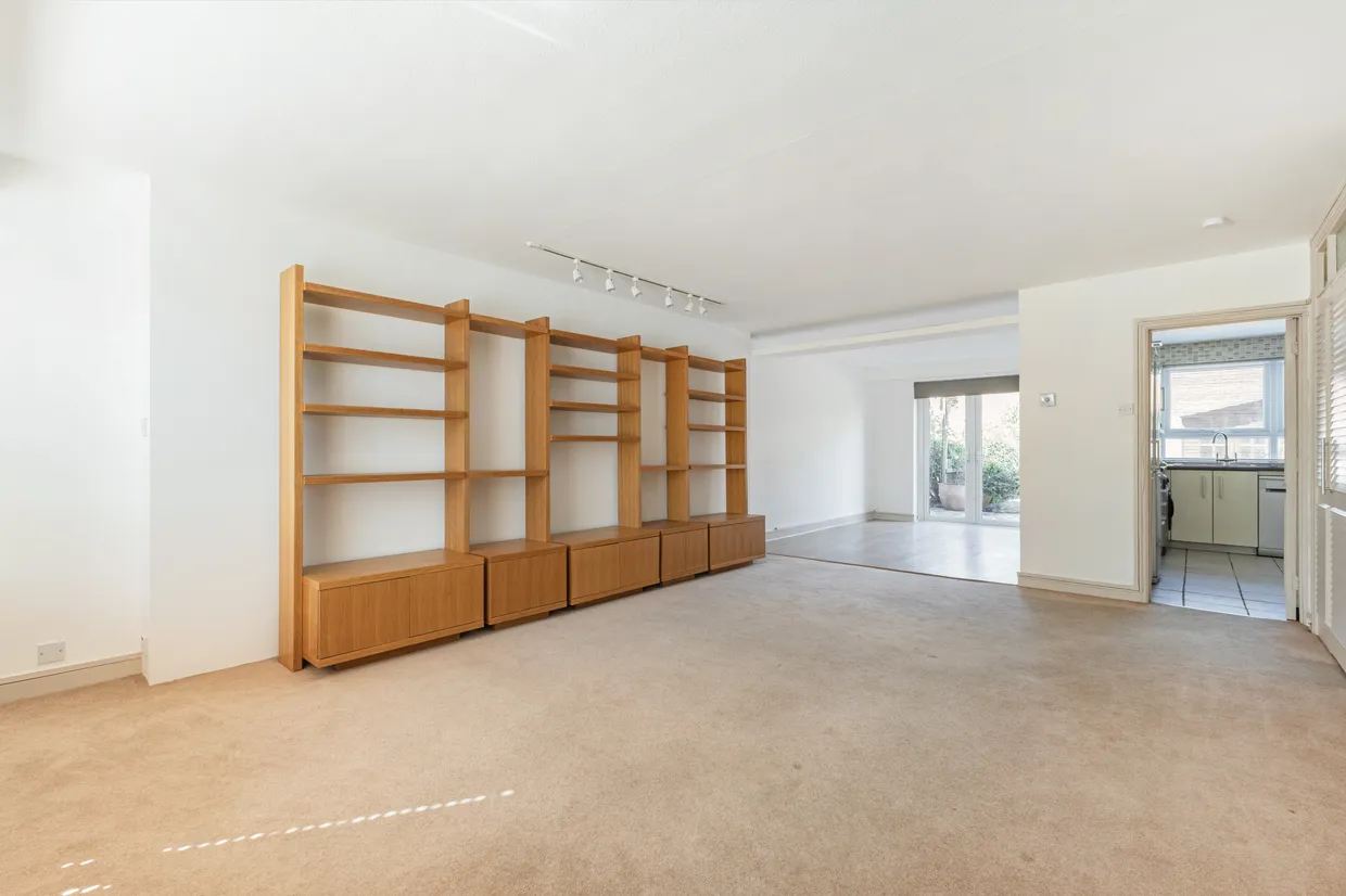 Gleneagles, Stanmore, HA7 photo 4