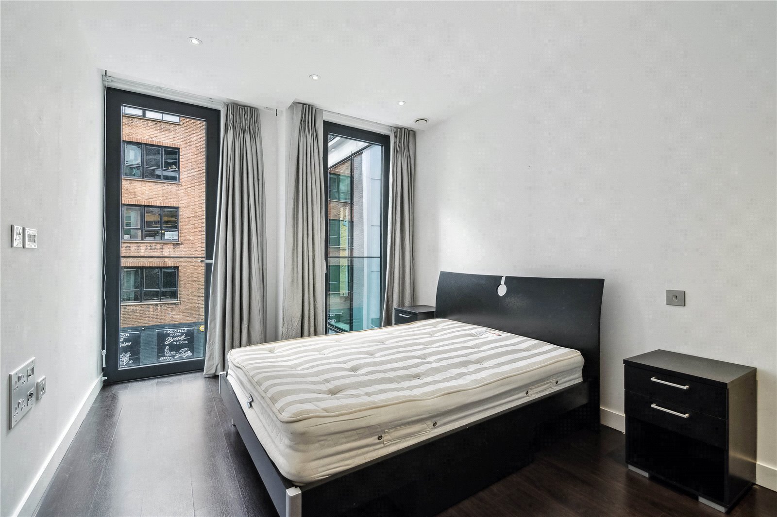 Alie Street, London, E1 Image 12