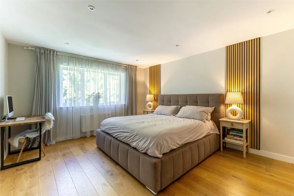 Beaurepaire, Sherborne St John, RG24