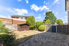 Gleneagles, Stanmore, HA7 photo 11