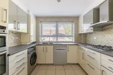 Gleneagles, Stanmore, HA7 photo 12