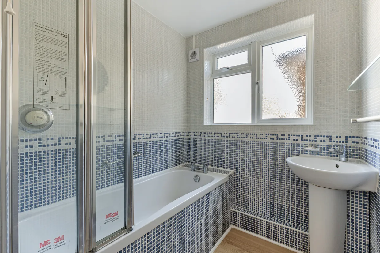 Gleneagles, Stanmore, HA7 photo 24