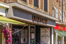 Willowside House, Oaklands Park, Esher